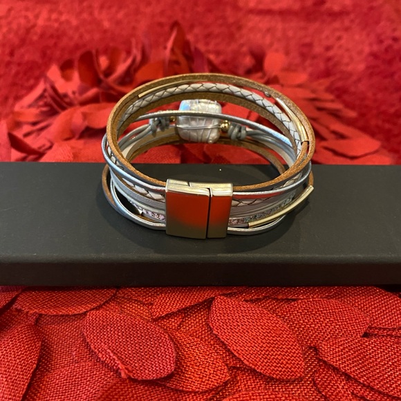 Bracelet - Picture 3 of 3